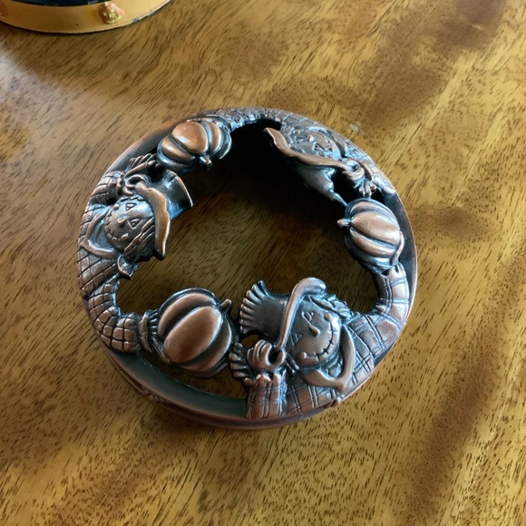 Sold | Yankee Candle Illuma Lid Candle Topper Lot - Set of 7 - Picture 9 of 10